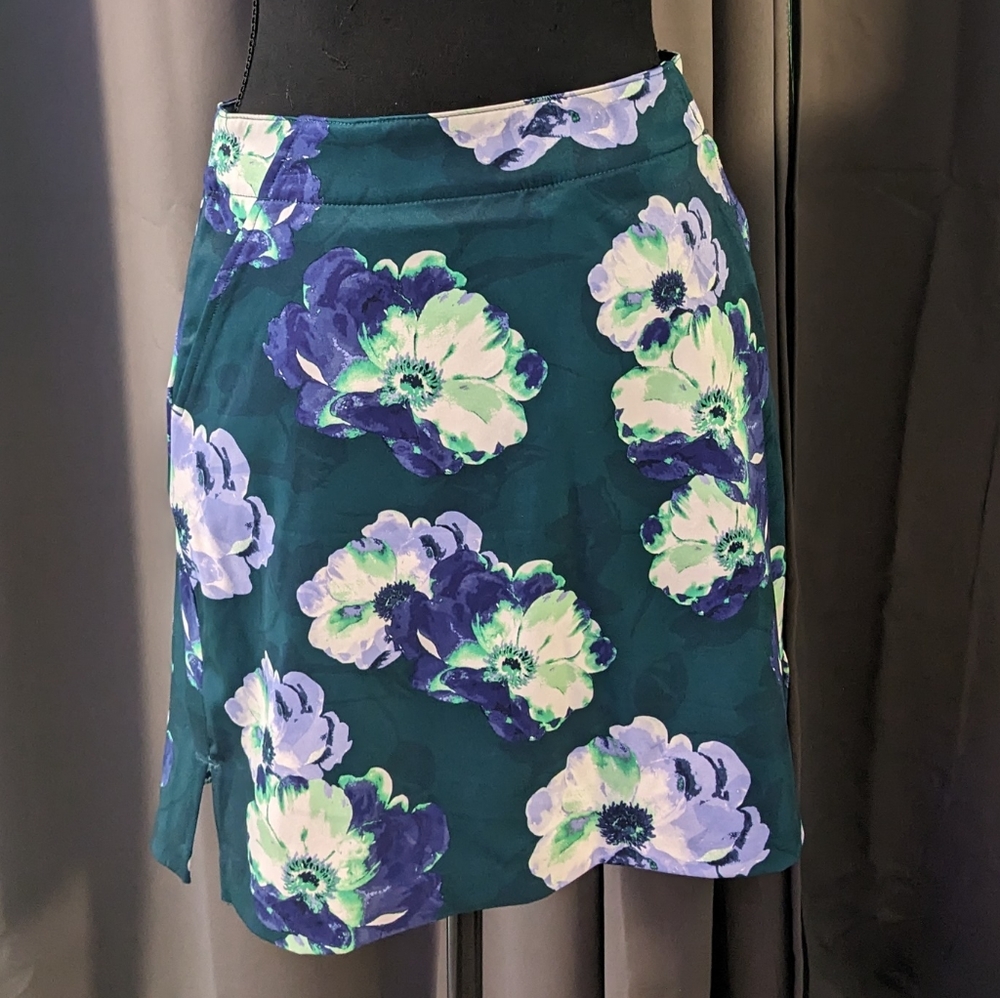 Last Hagen golf skirt/skort- size 2